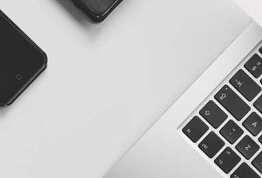 日本国脚佐野海舟结婚，其妻子木下樱是一名模特