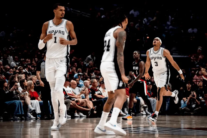 华体会网址-文班亚马：队内不存在相互猜忌与嫉妒，没人执着于个人数据